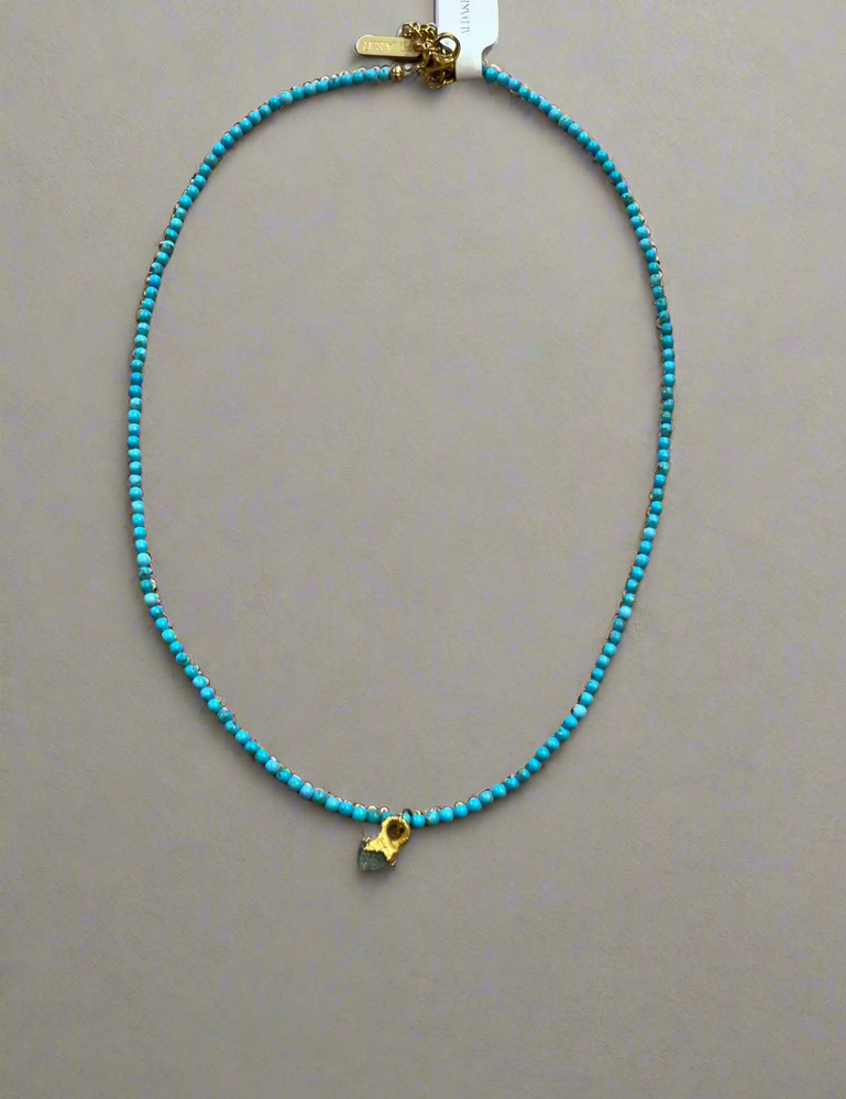 Collar Pebbles