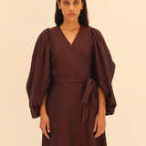 Vestido Ensamble Mangas Volumen Berenjena