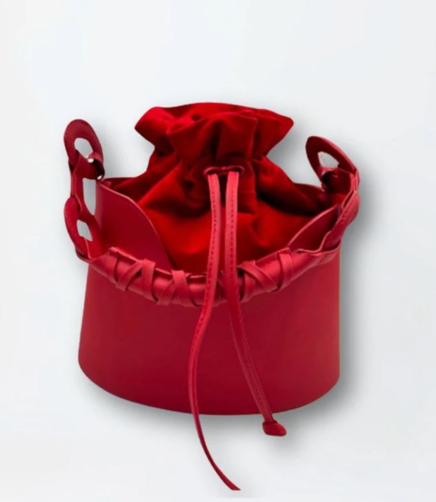Capas Bucket Bag