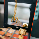 Collar Letra Grande